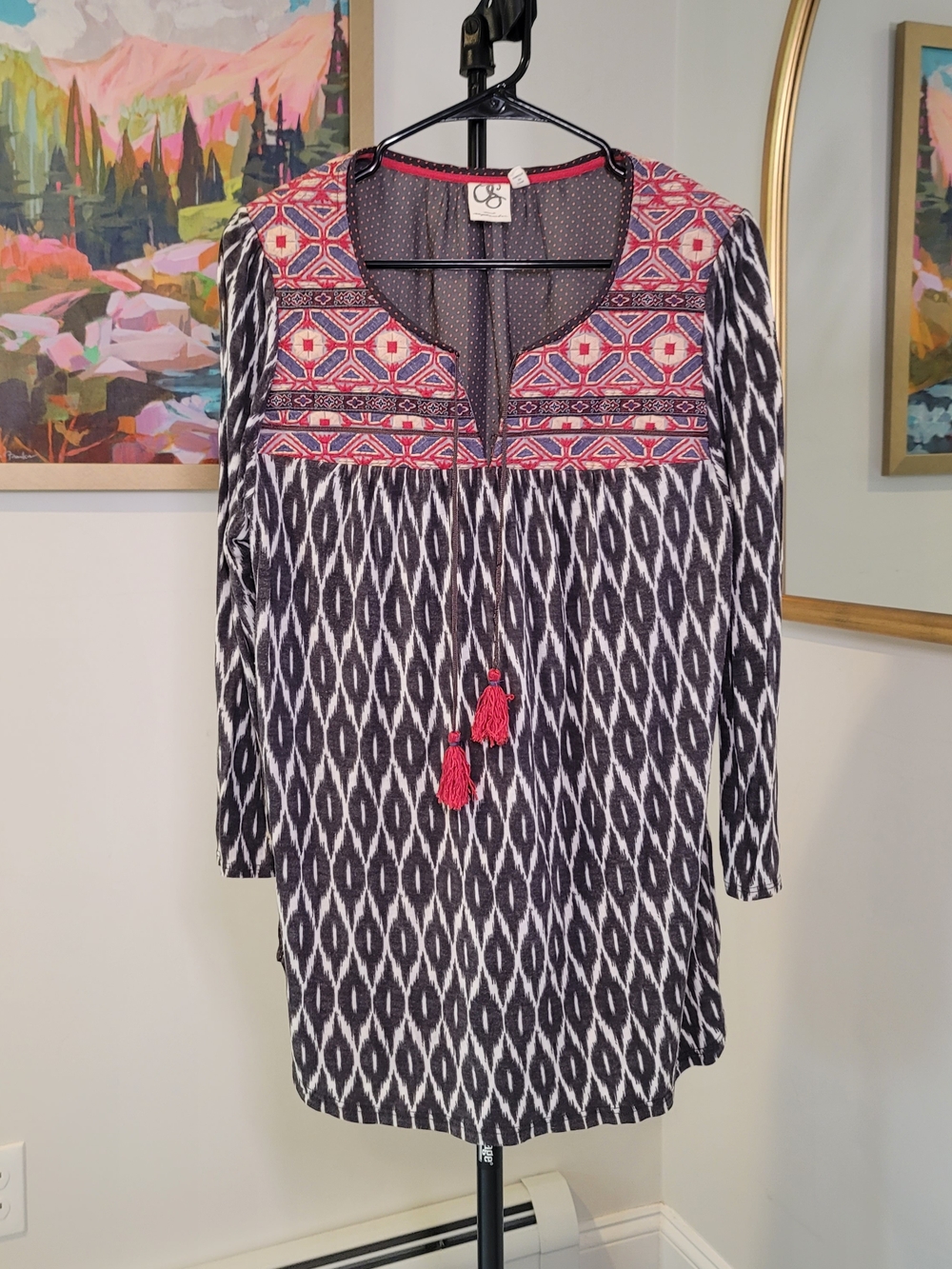 ONE SEPTEMBER Embroidered Yoke Black & White Ikat Blouse Red Tassels Size XL